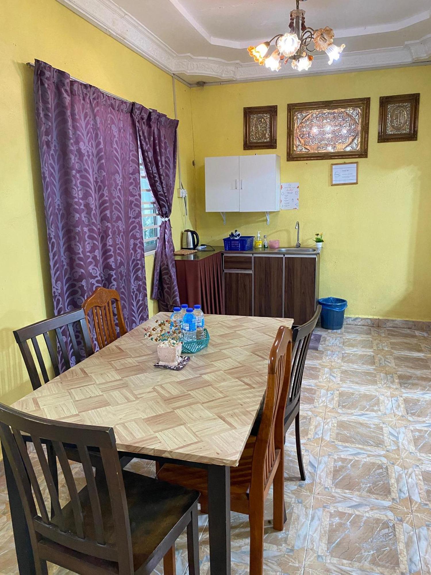 Teratak Tiga Homestay Padang Besar Kaki Bukit Exteriör bild